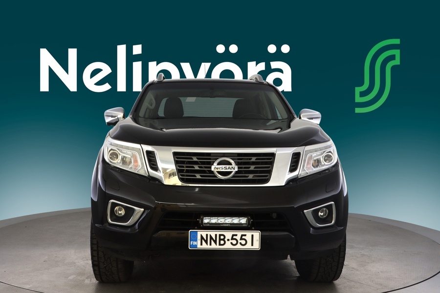 Nissan Navara vaihtoauto