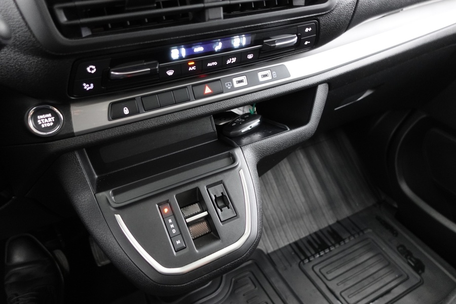 Toyota Proace Verso vaihtoauto