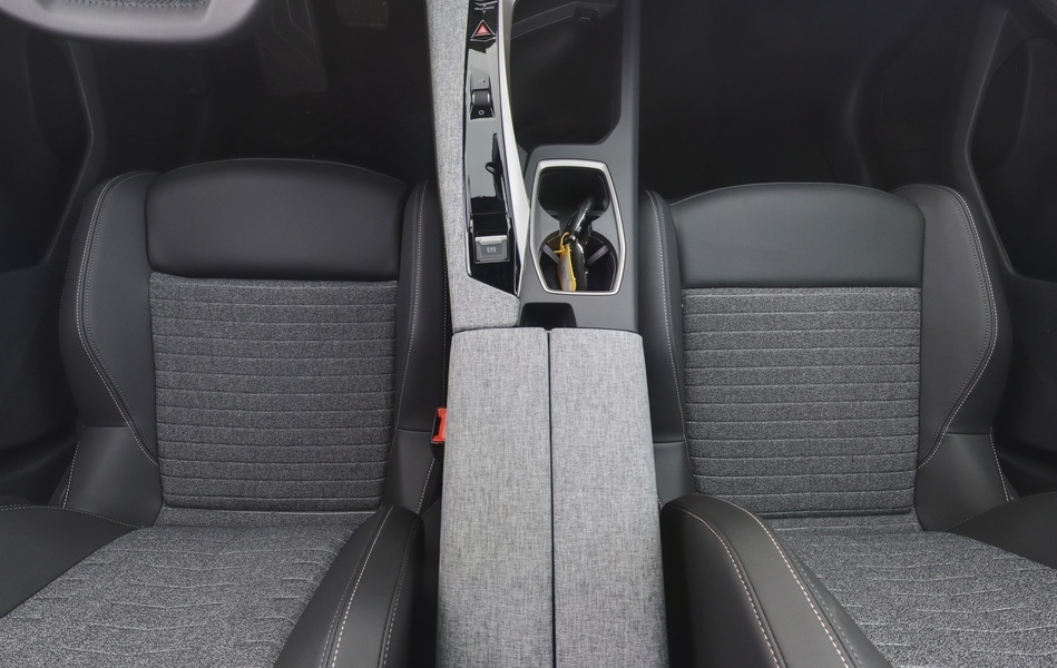 Peugeot 5008 vaihtoauto