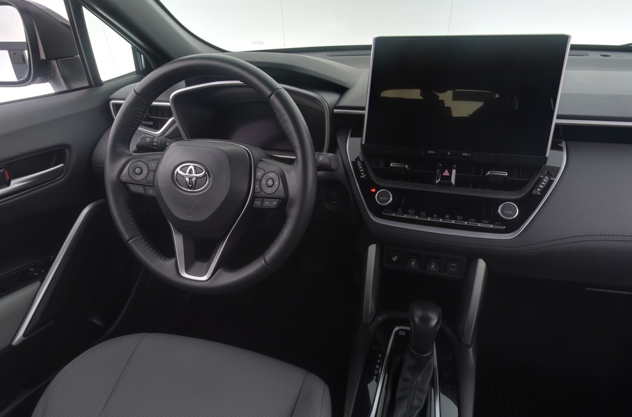 Toyota Corolla Cross vaihtoauto