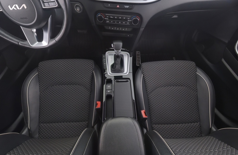 Kia XCeed vaihtoauto