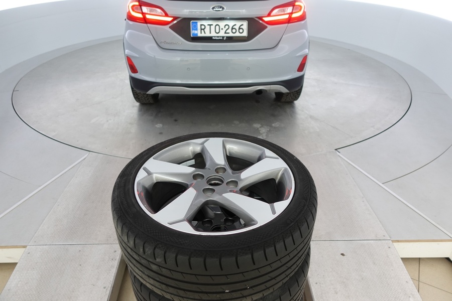 Ford Fiesta vaihtoauto