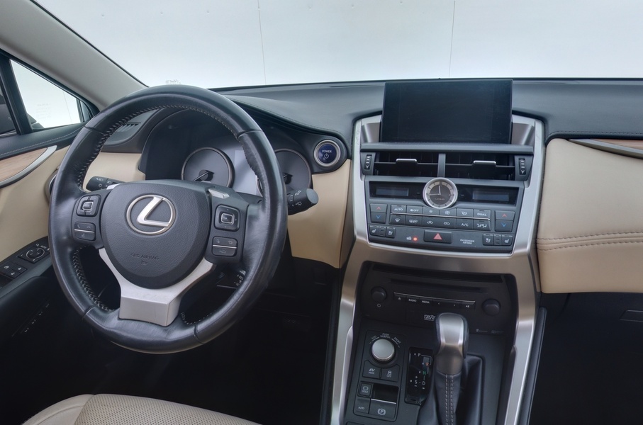 Lexus NX vaihtoauto