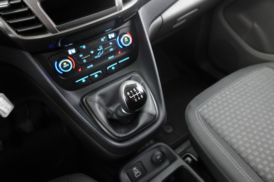 Ford Transit Connect vaihtoauto