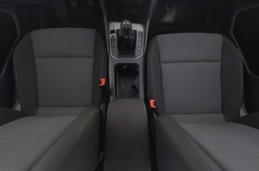 Volkswagen Golf Sportsvan vaihtoauto