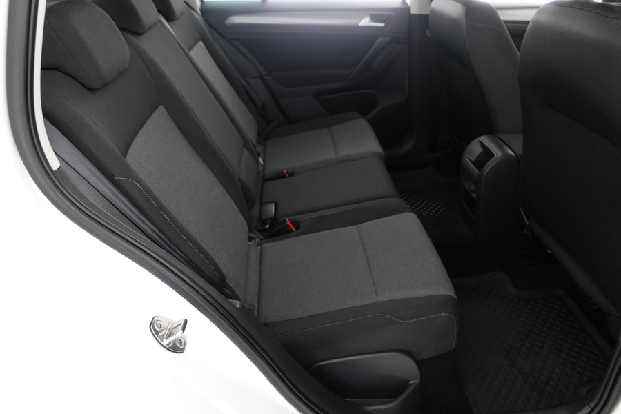 Volkswagen Golf Sportsvan vaihtoauto