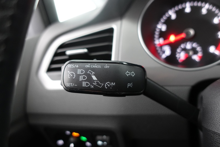 Volkswagen Golf Sportsvan vaihtoauto