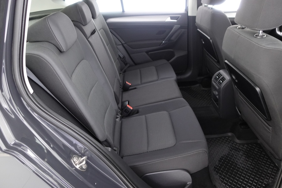 Volkswagen Golf Sportsvan vaihtoauto