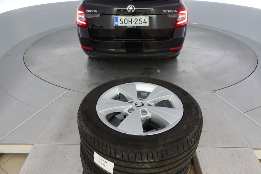 Skoda Octavia vaihtoauto