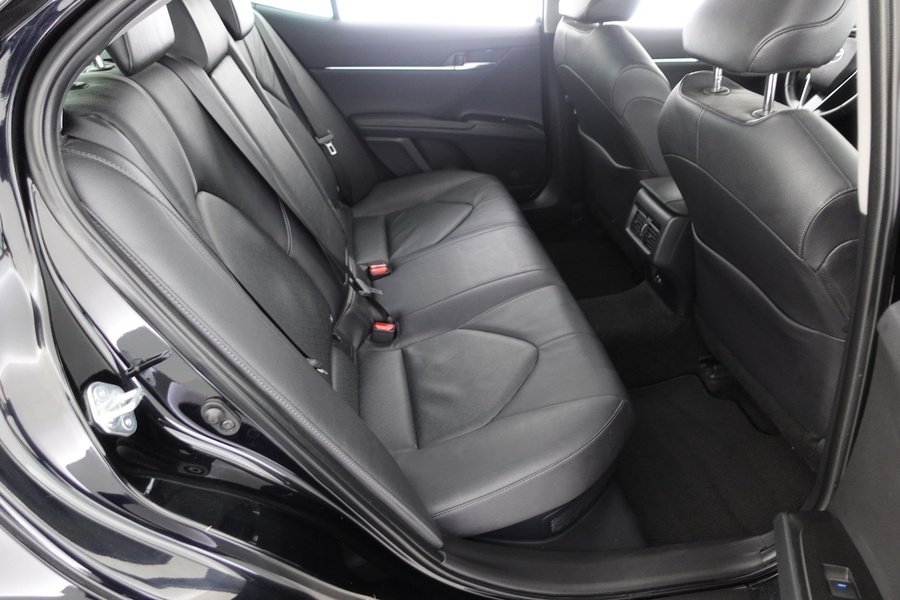 Toyota Camry vaihtoauto