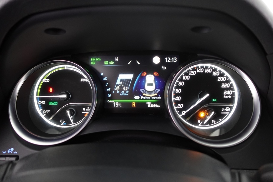 Toyota Camry vaihtoauto