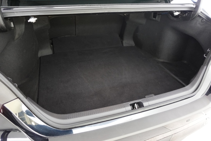 Toyota Camry vaihtoauto