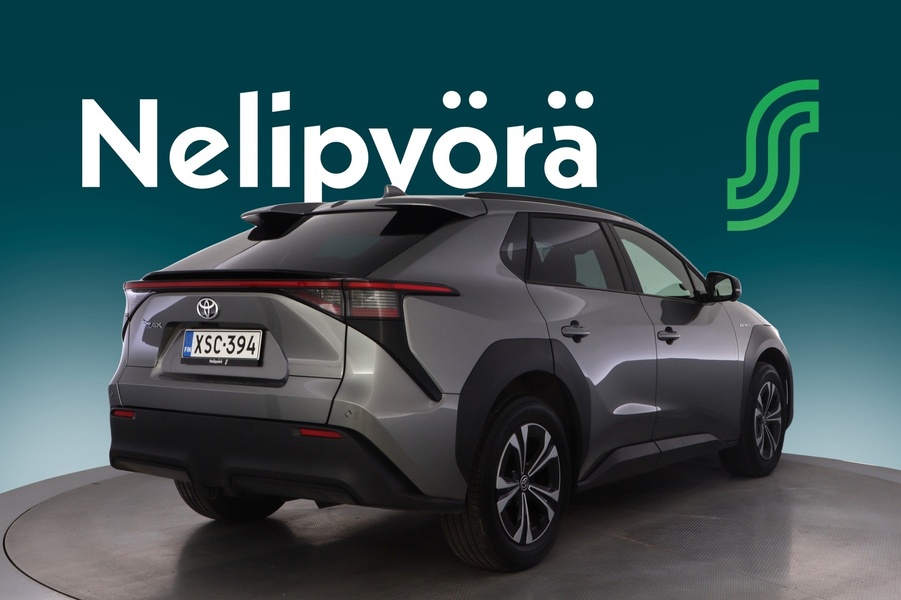 Toyota bZ4X vaihtoauto