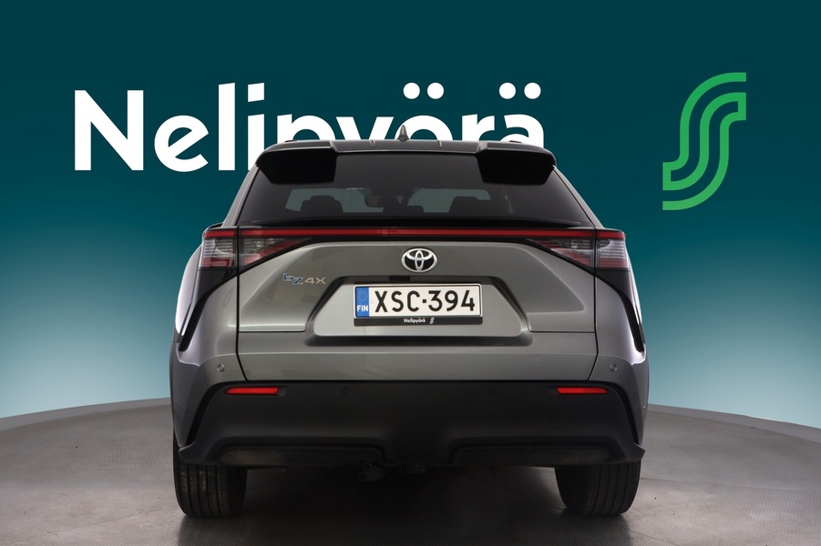 Toyota bZ4X vaihtoauto