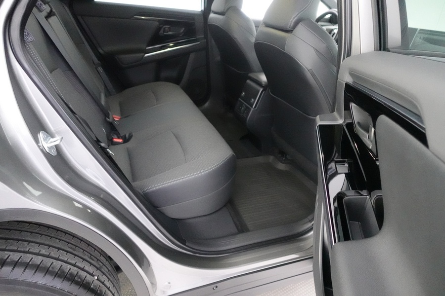 Toyota bZ4X vaihtoauto