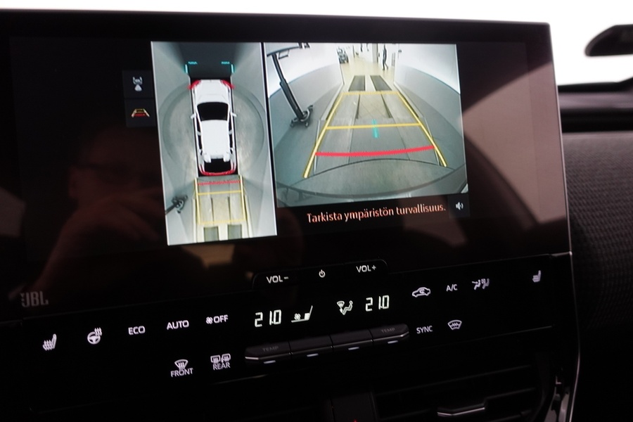 Toyota bZ4X vaihtoauto