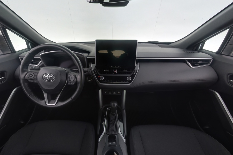 Toyota Corolla Cross vaihtoauto