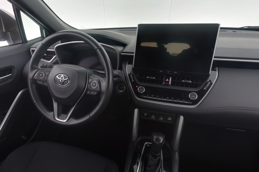 Toyota Corolla Cross vaihtoauto