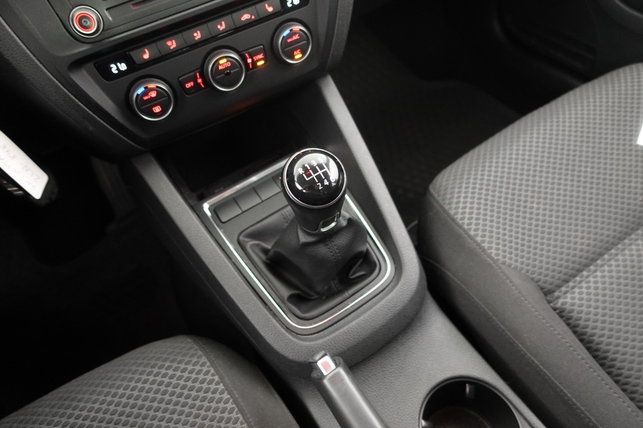 Volkswagen Jetta vaihtoauto