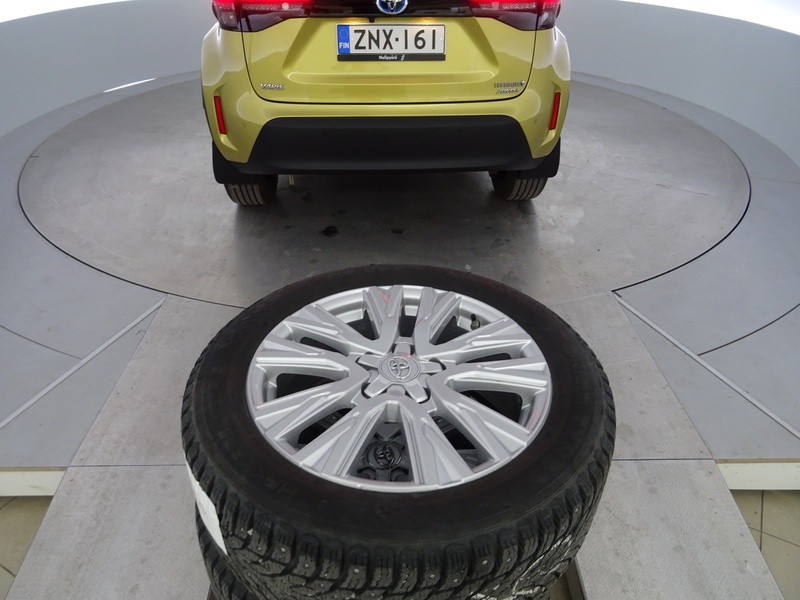 Toyota Yaris Cross vaihtoauto