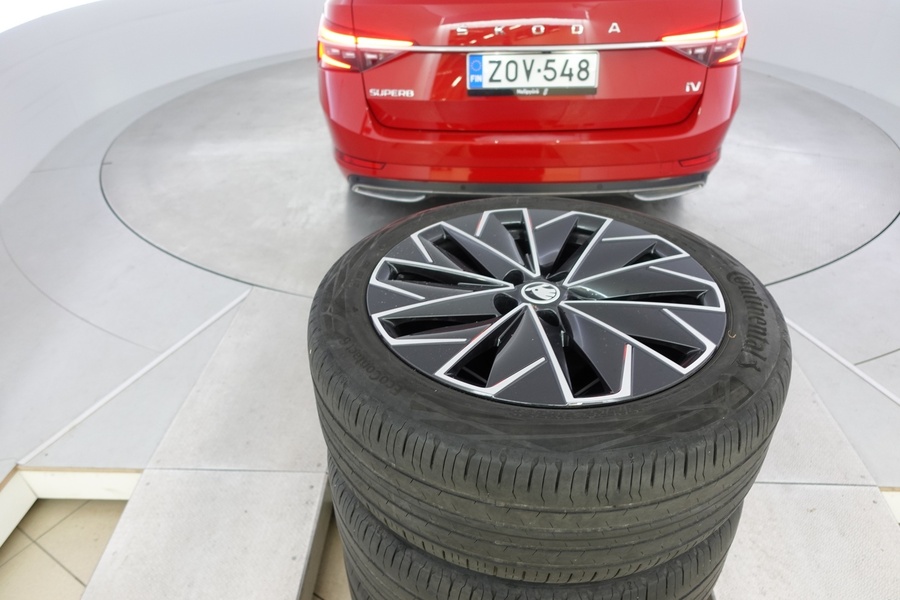 Skoda Superb vaihtoauto