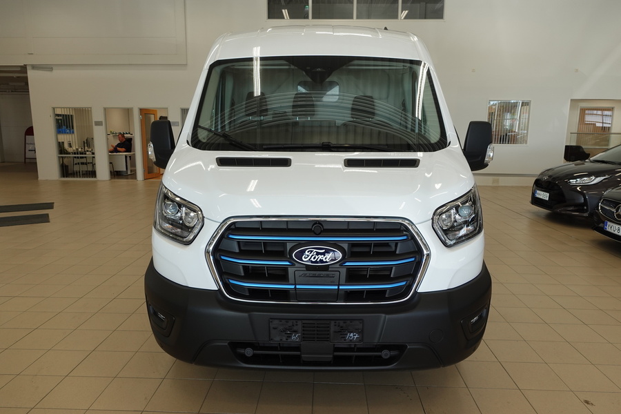 Ford Transit vaihtoauto