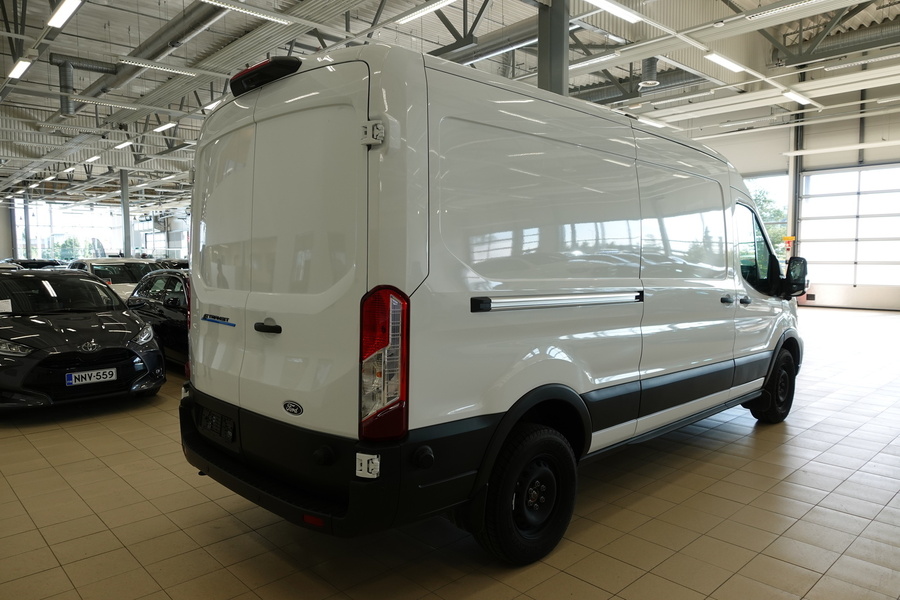 Ford Transit vaihtoauto