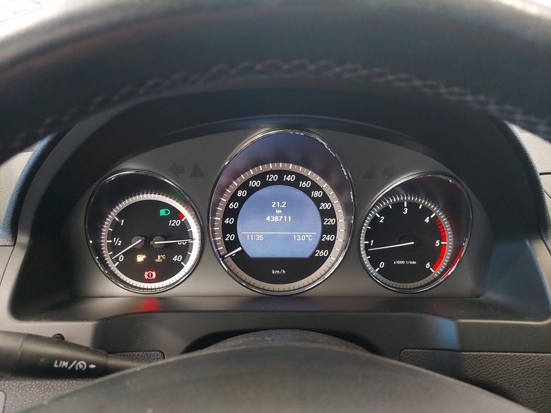 Mercedes-Benz C vaihtoauto