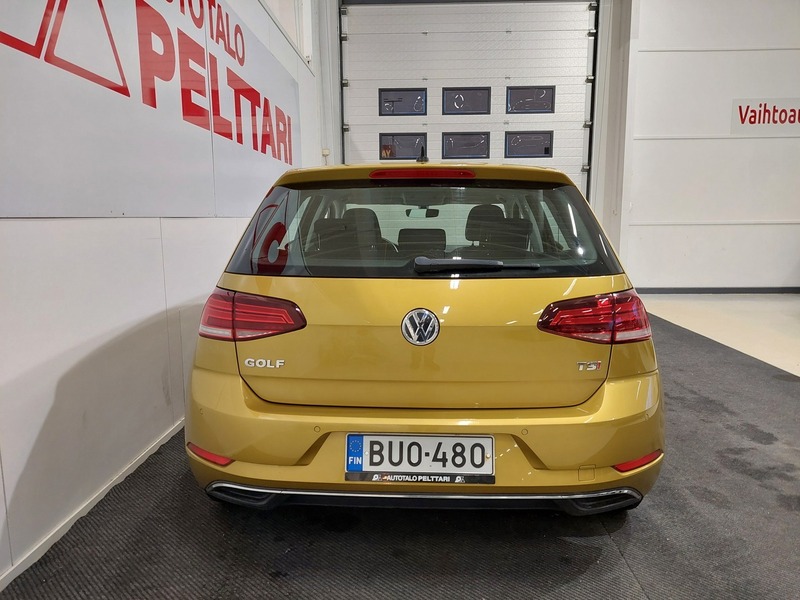Volkswagen Golf vaihtoauto