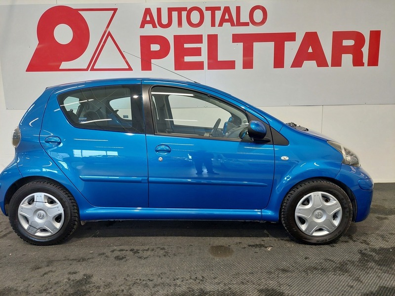 Toyota AYGO vaihtoauto