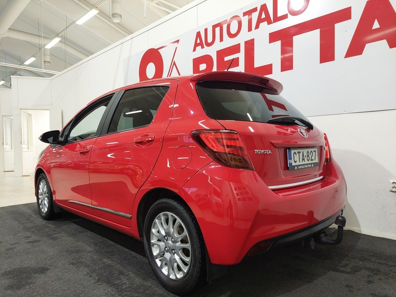 Toyota Yaris vaihtoauto