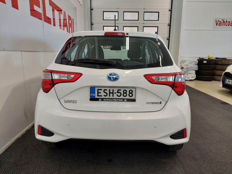 Toyota Yaris vaihtoauto