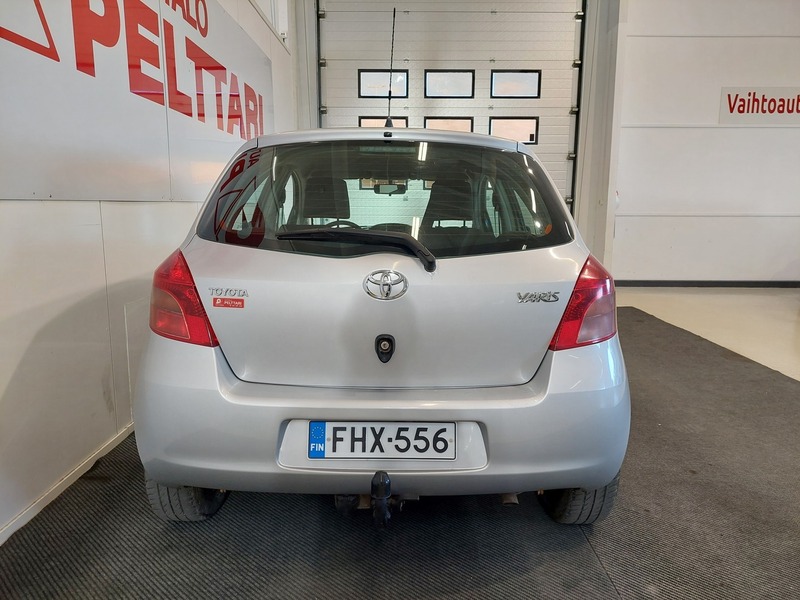 Toyota Yaris vaihtoauto