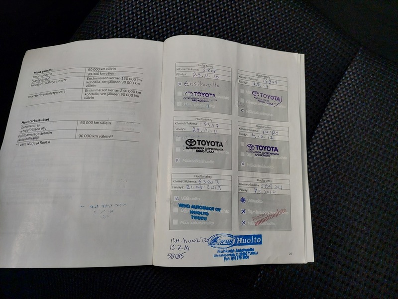 Toyota Auris vaihtoauto