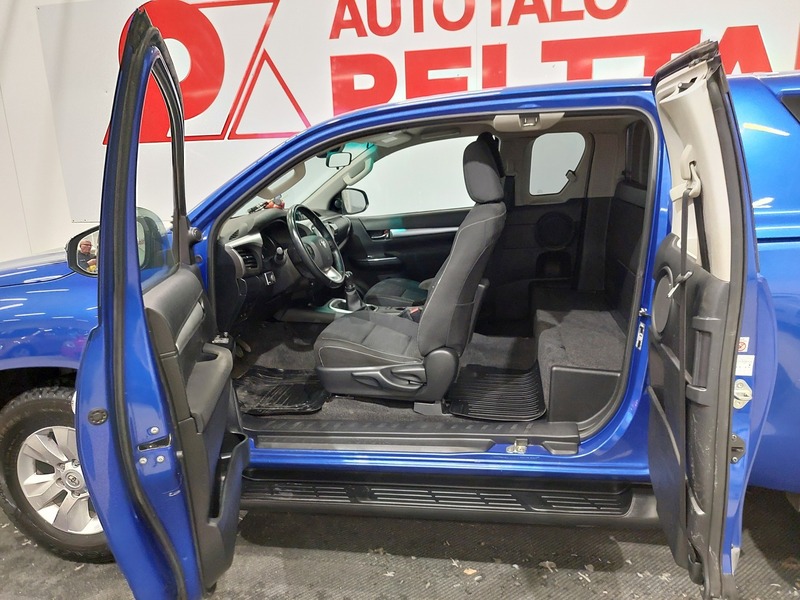 Toyota Hilux vaihtoauto