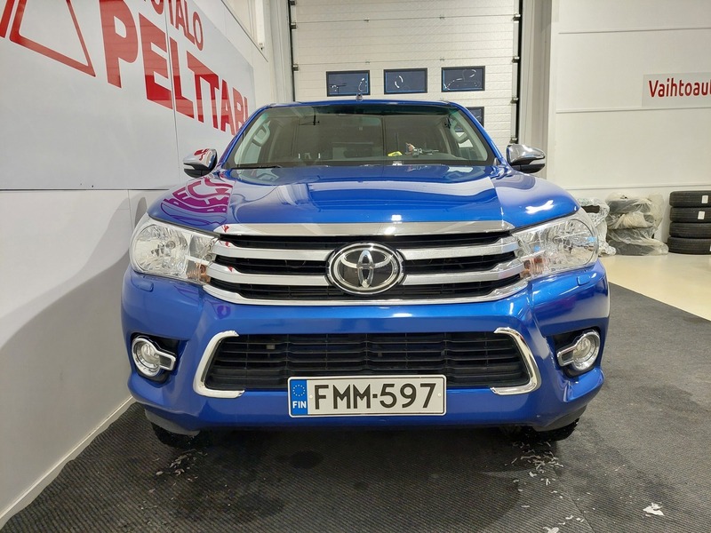 Toyota Hilux vaihtoauto