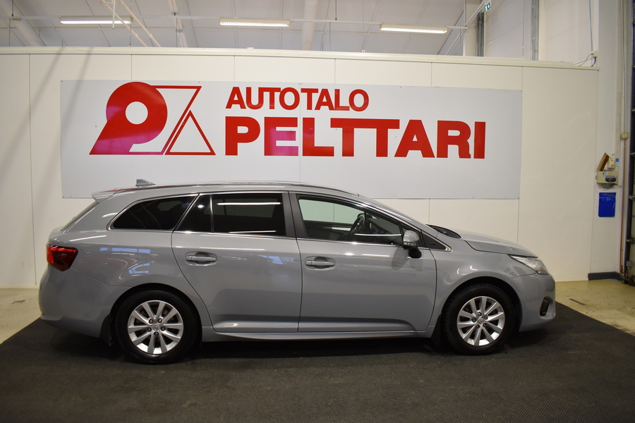 Toyota Avensis vaihtoauto