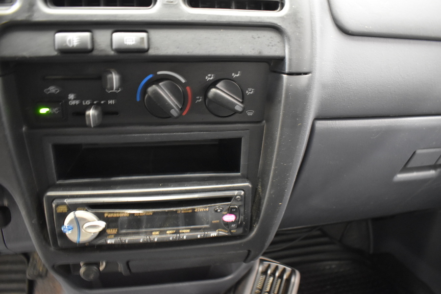 Toyota Hilux vaihtoauto