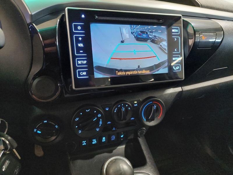 Toyota Hilux vaihtoauto