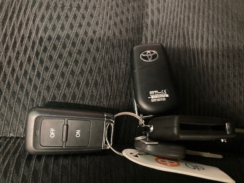 Toyota Hilux vaihtoauto