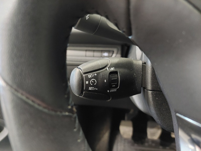 Peugeot 208 vaihtoauto