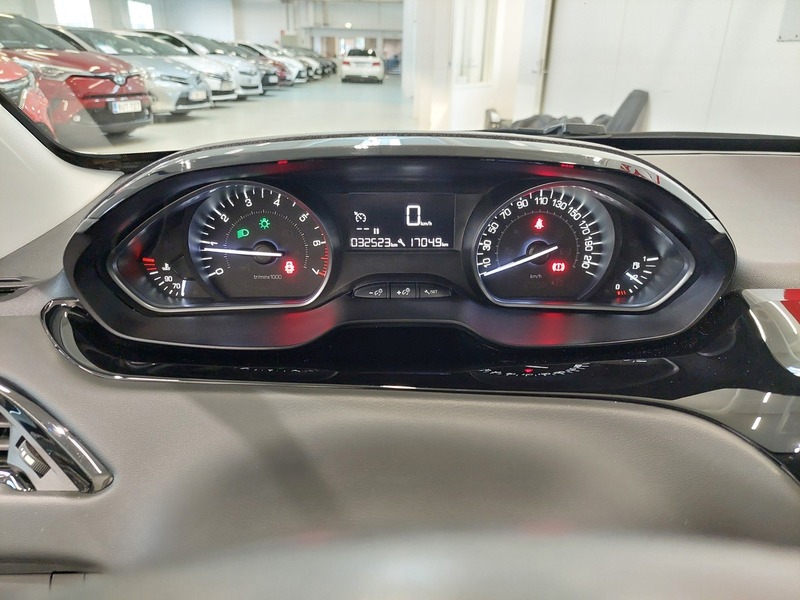 Peugeot 208 vaihtoauto