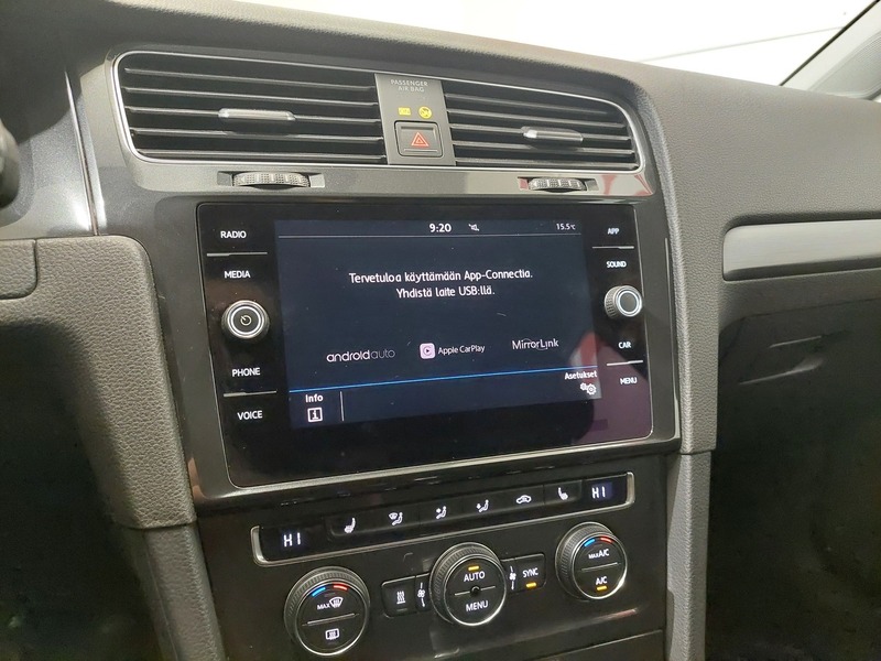 Volkswagen Golf vaihtoauto