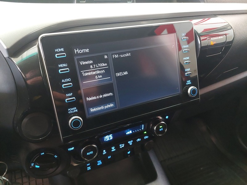 Toyota Hilux vaihtoauto