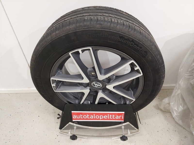 Toyota Auris vaihtoauto