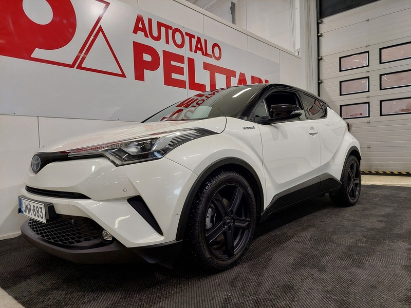 Toyota C-HR vaihtoauto