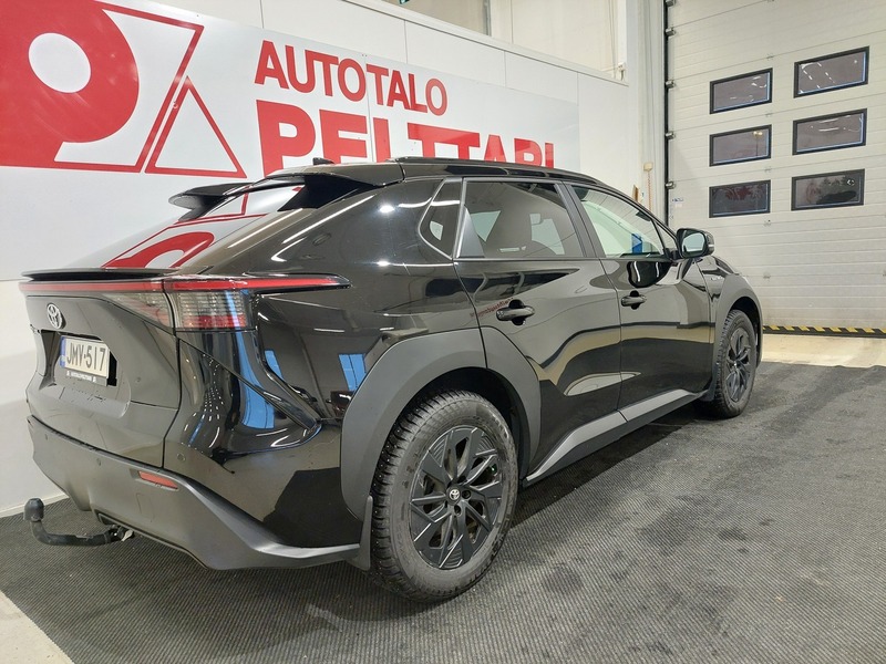 Toyota bZ4X vaihtoauto