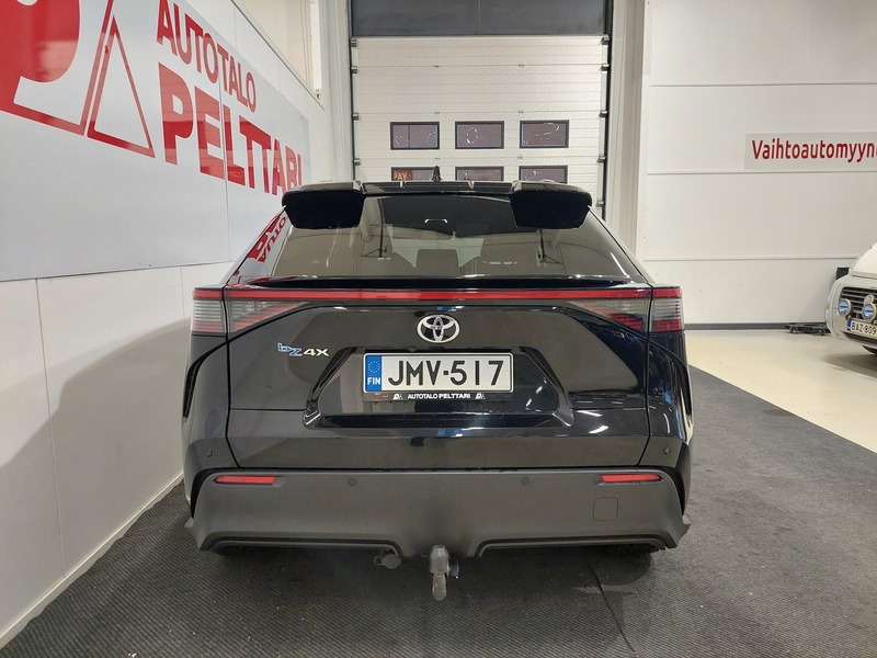 Toyota bZ4X vaihtoauto