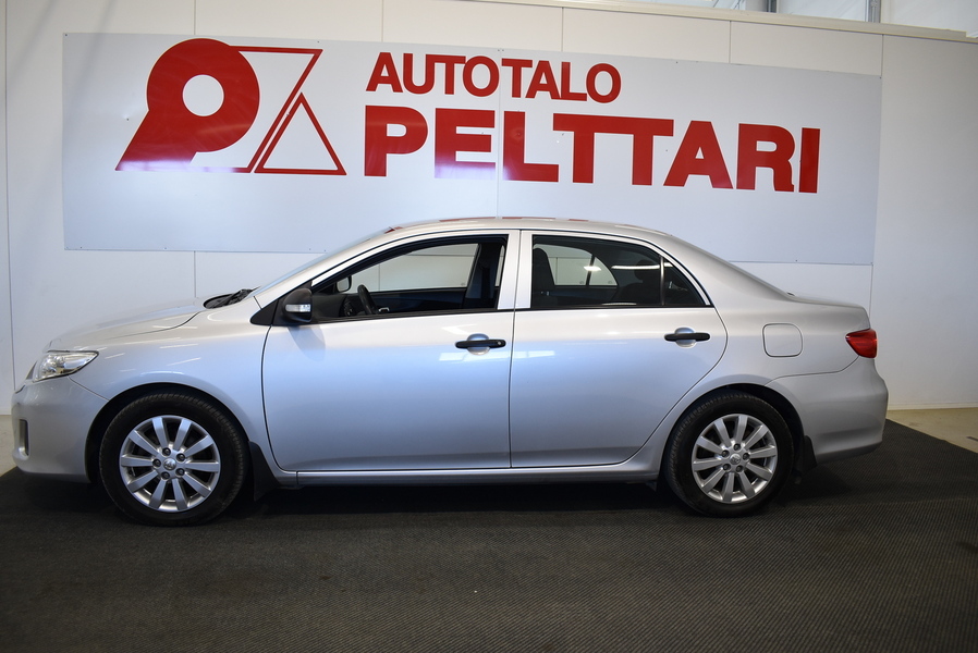 Toyota Corolla vaihtoauto