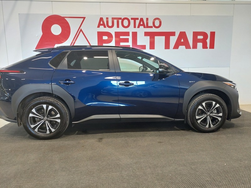 Toyota bZ4X vaihtoauto